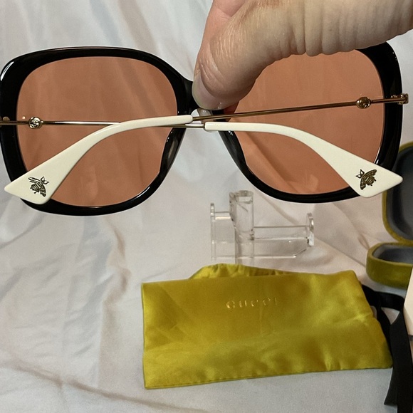 Gucci GG0511SA non-polarized women’s sunglasses NEW - Picture 7 of 7